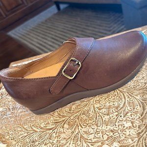 Dansko - Marisa Brown - Multiple Sizes (NEW W/ BOX)